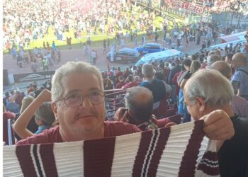 Complimenti all’Arezzo promosso in serie B per la gioia di Massimo e Stefano